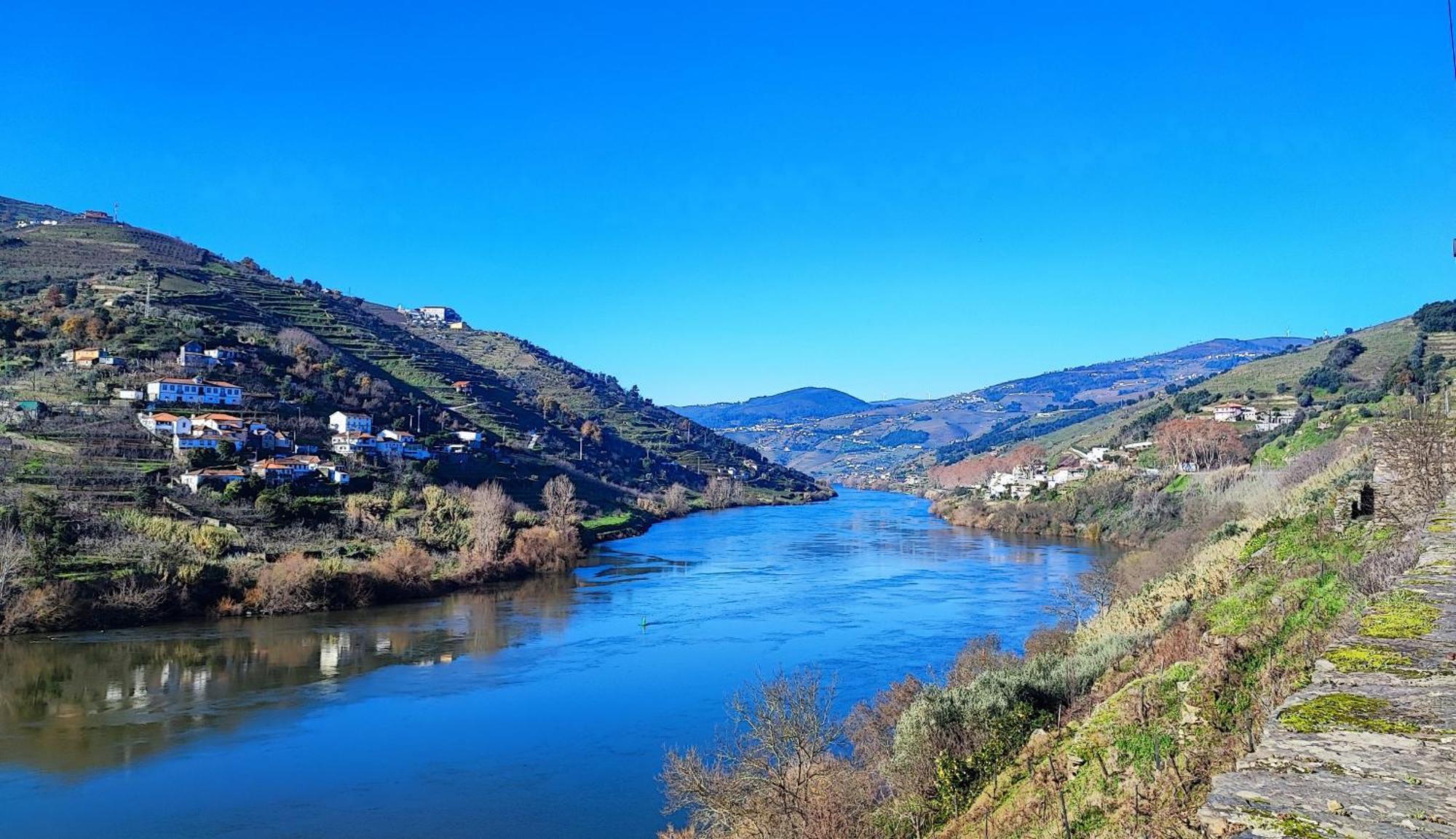 The River House Peso da Régua Exteriör bild
